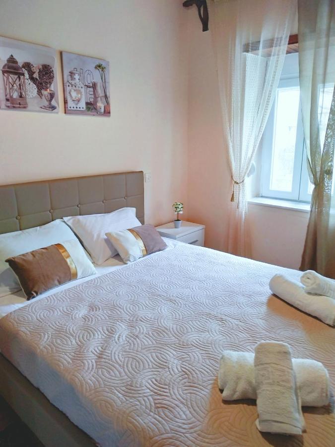 Kallirákhi Eveline House 아파트 외부 사진